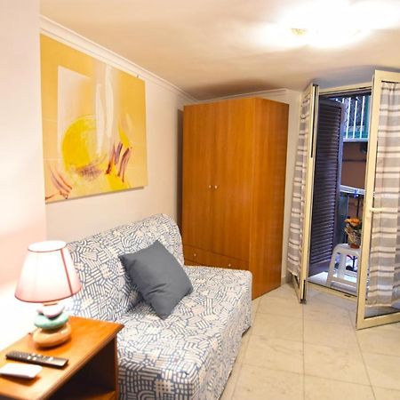 Lilliput Apartment Неаполь Экстерьер фото