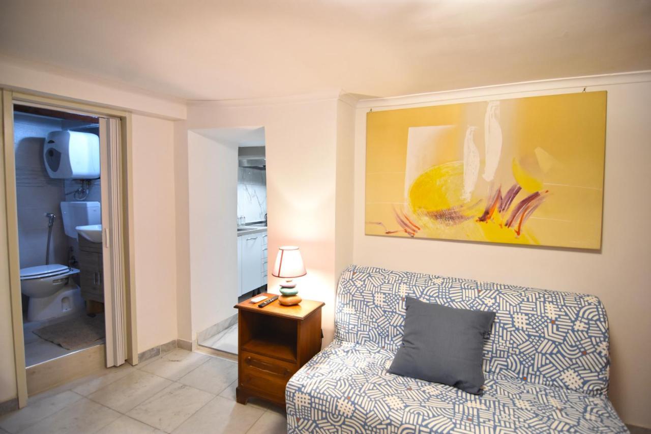 Lilliput Apartment Неаполь Экстерьер фото