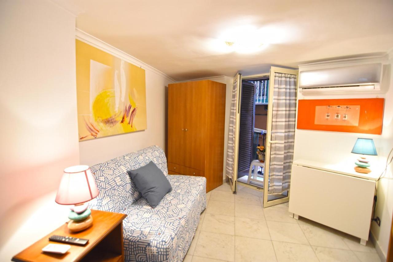 Lilliput Apartment Неаполь Экстерьер фото