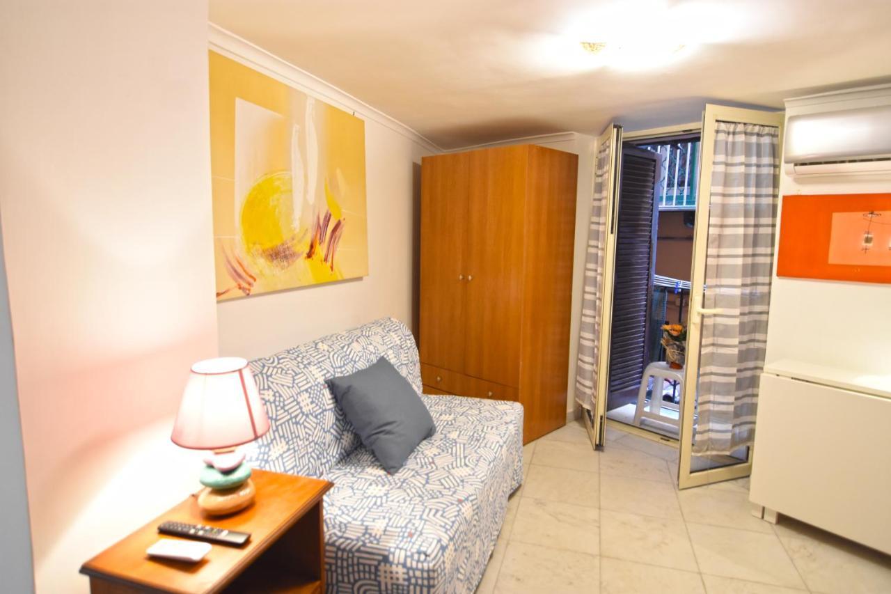 Lilliput Apartment Неаполь Экстерьер фото