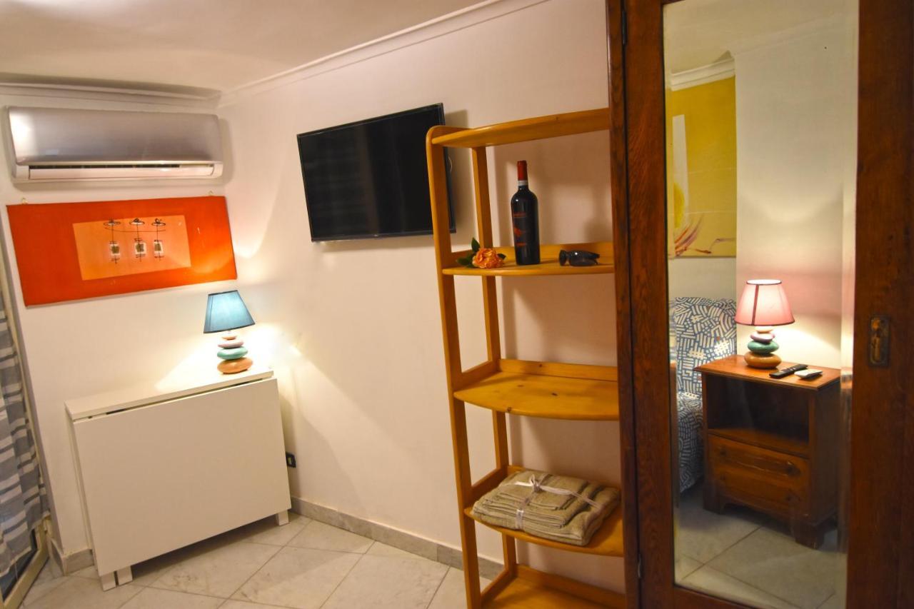 Lilliput Apartment Неаполь Экстерьер фото