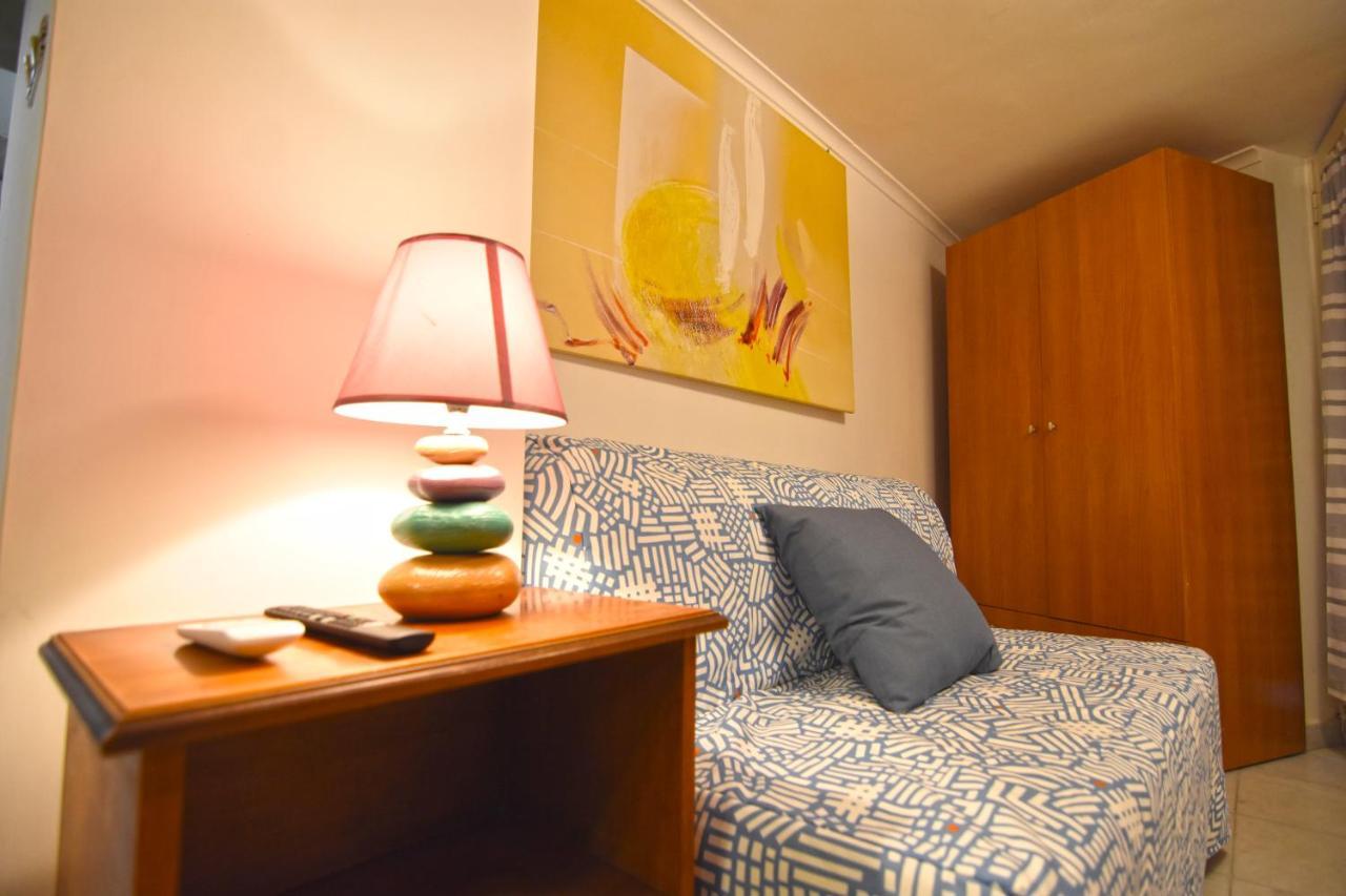 Lilliput Apartment Неаполь Экстерьер фото